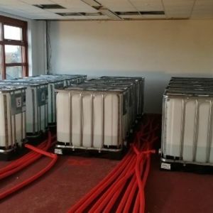 Kantoorgebouw met breedplaatvloeren beproefd